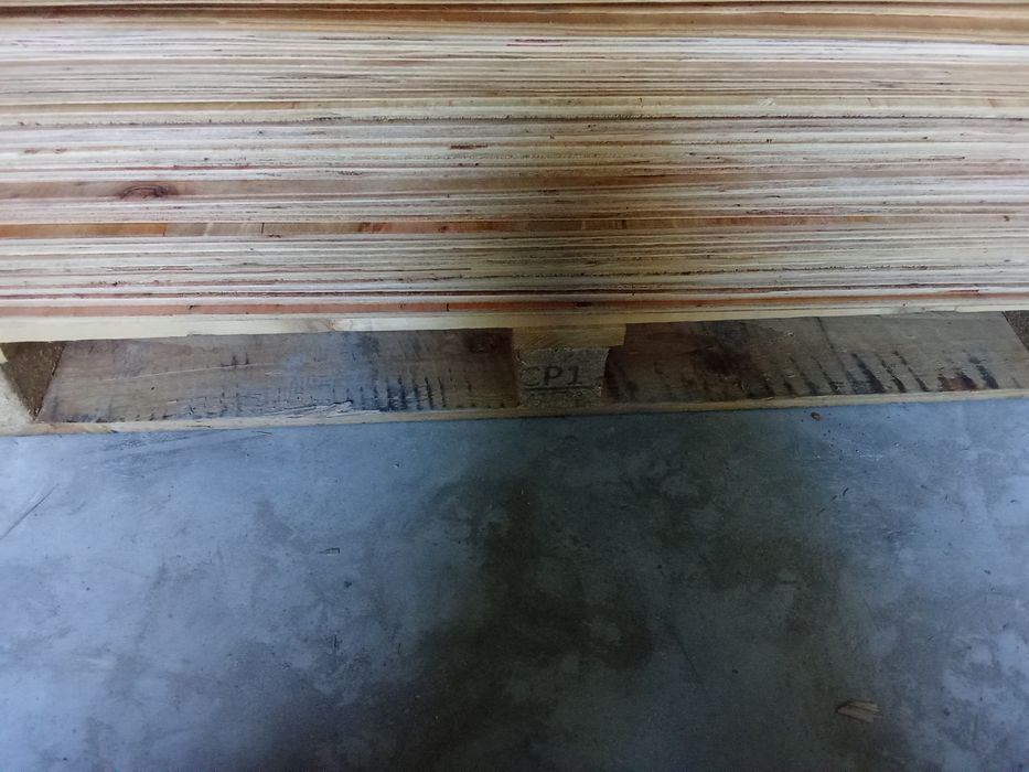 Фанера 2300 на 1120. 1013 на 1013  . товщина від 0.4 до 1.5