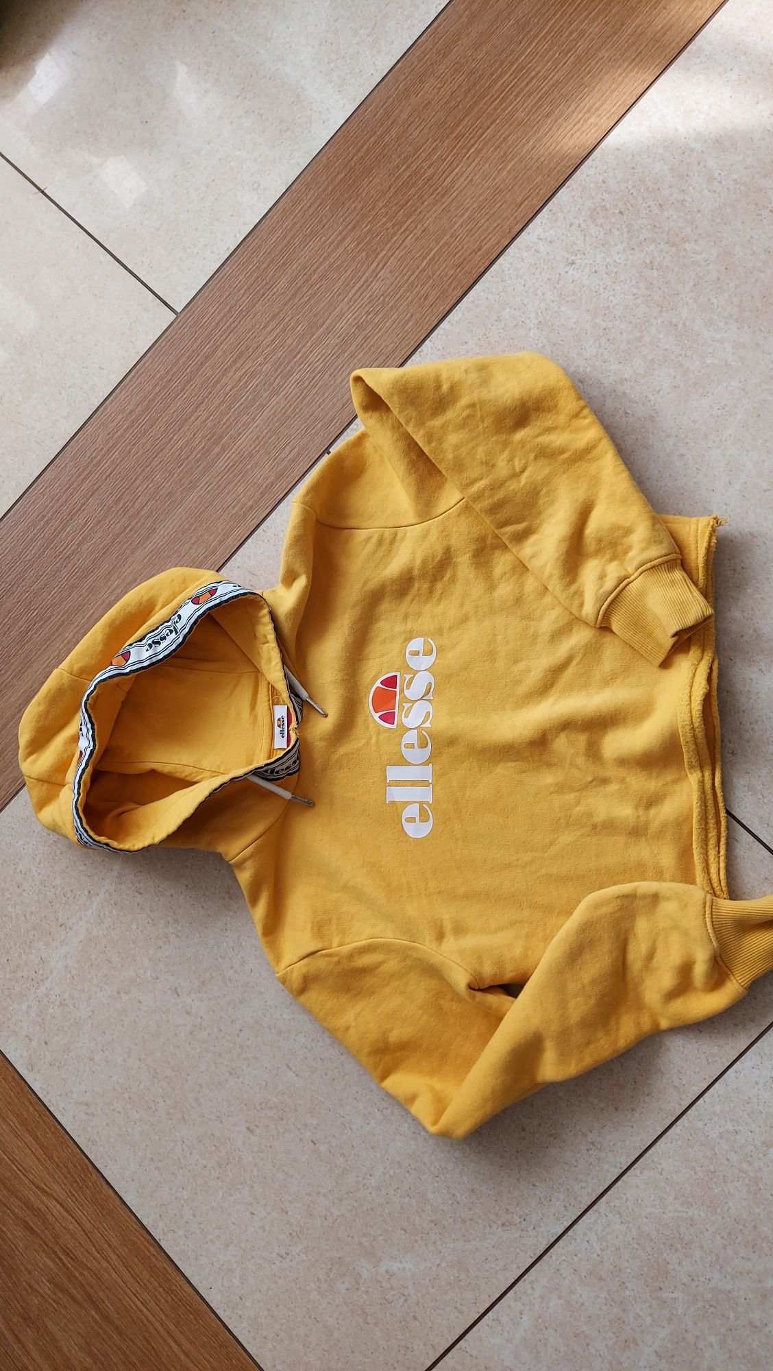 żółta bluza ellesse rozm 32