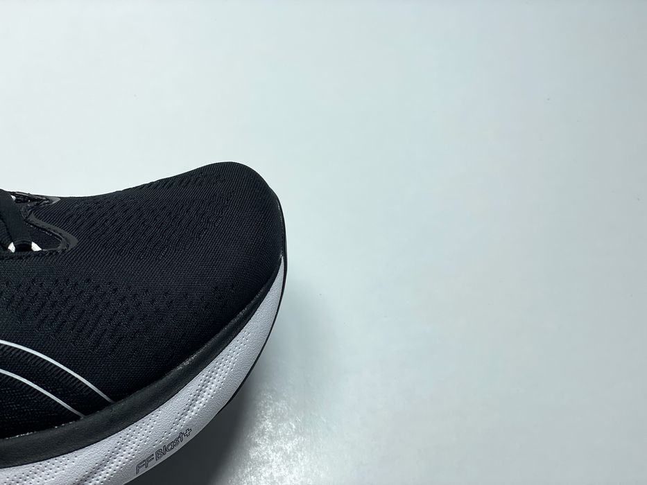 42-26.5см ОРИГІНАЛ 100% Кросівки ASICS GEL-NIMBUS 25 1011B547