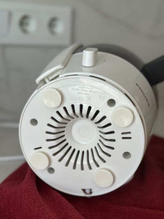Соковижималка Philips 700W