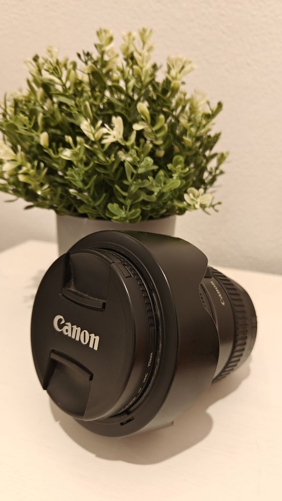 Objetiva Canon EF 24-105, serie L