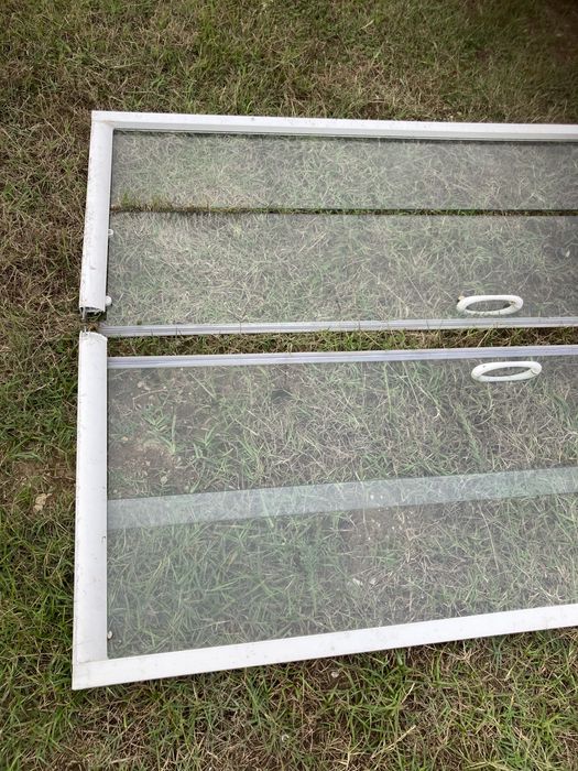 Cabine de duche em vidro em bom estado