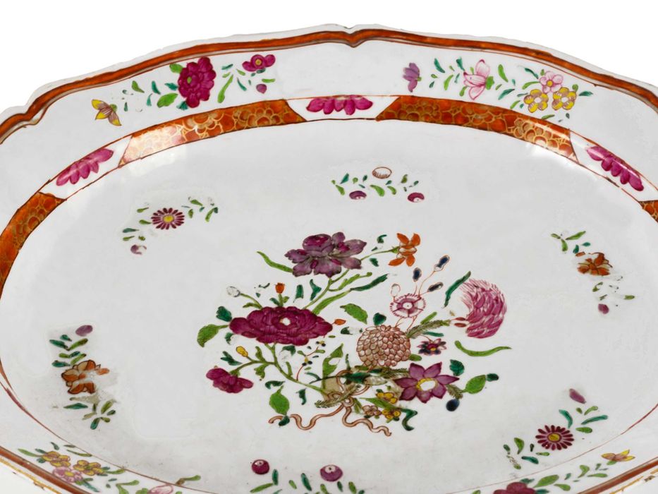 Travessa Porcelana Rosa Companhia Portuguesa Índias, Século XVIII