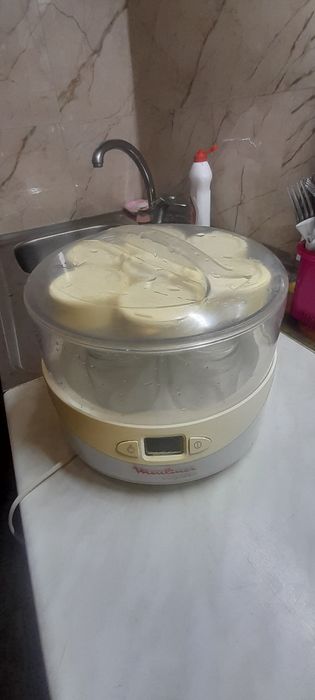 Йогуртница Moulinex