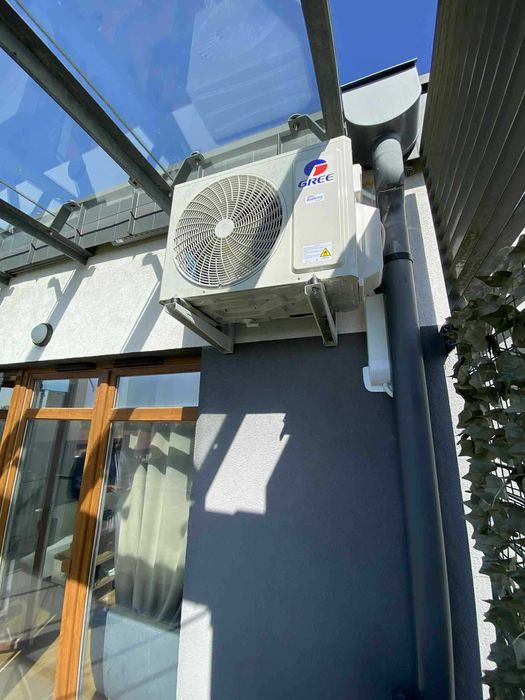 Klimatyzator GREE PULAR 3,2KW ( Biały połysk / mat )