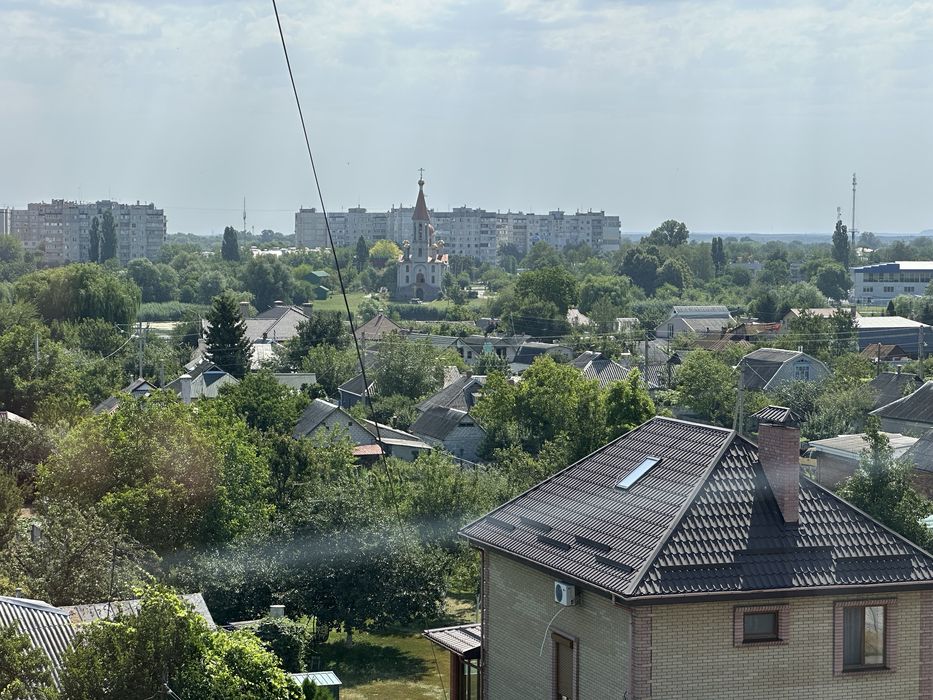 Продаж квартири Петрівка