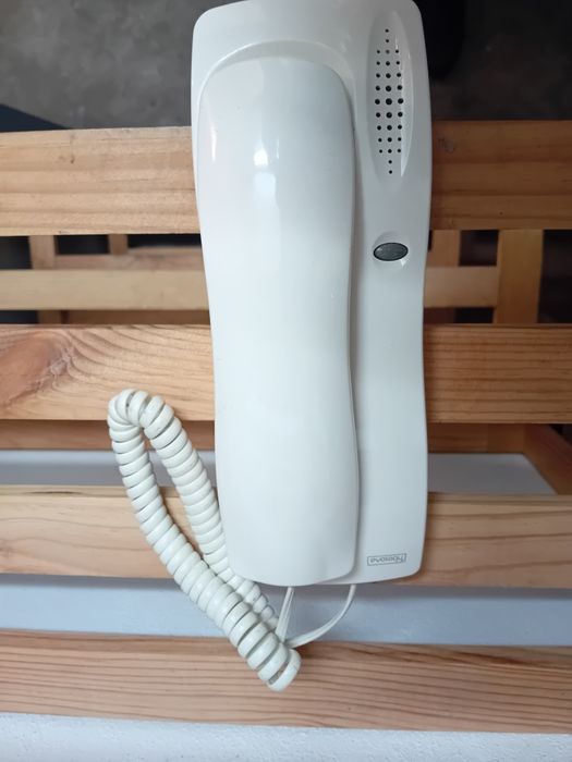 Intercomunicador universal