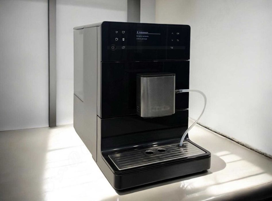 Кофемашина Miele CM 5300 Black Obsidian кавомашина