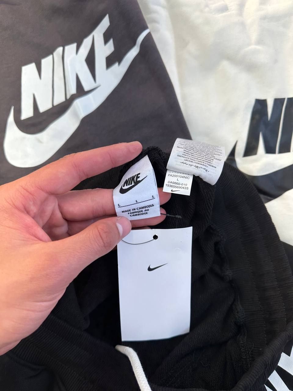 Шорти Nike бокове лого