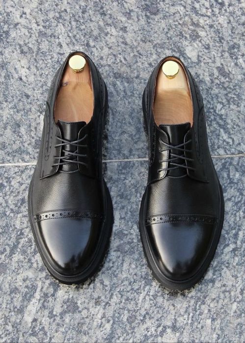 Продам чоловічі шкіряні туфлі