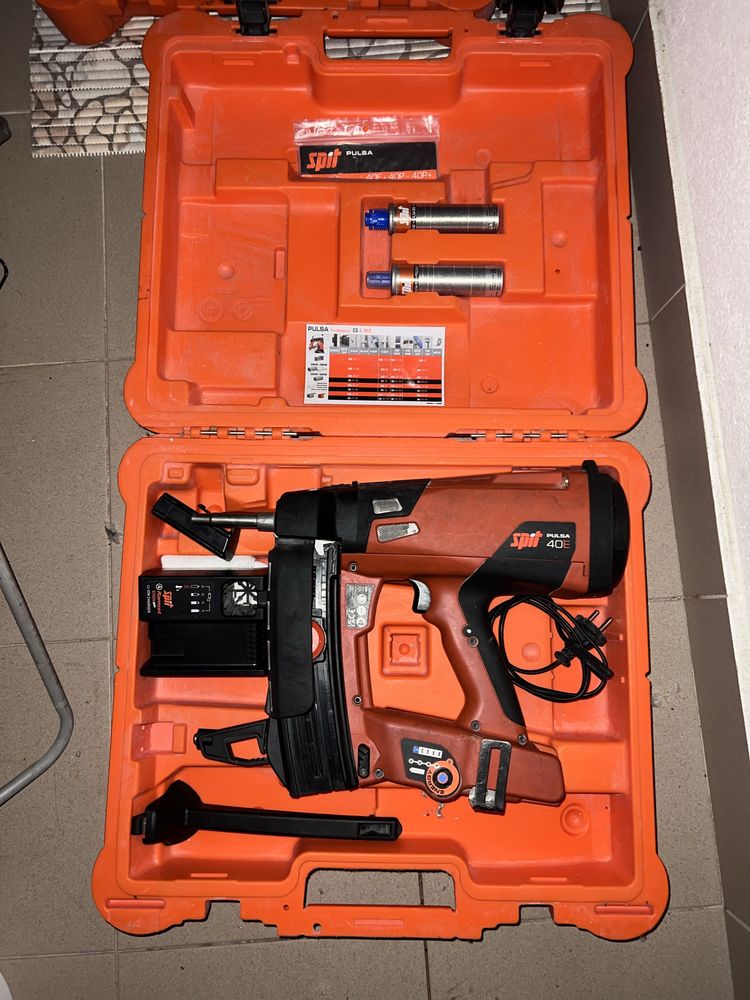 Maquina de tiros Spit