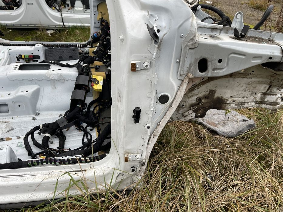 Чверть четверть передня права AUDI Q3 5QF 2019-