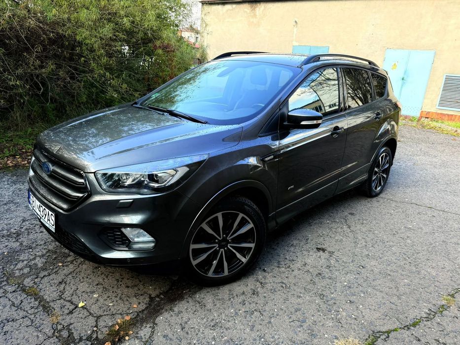 Ford Kuga ST-line 4x4 automat Ecoboost 182KM  podgrzewane fotele okazja