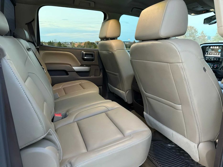 Chevrolet Silverado      2017