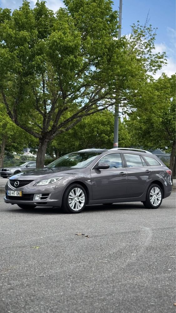 Mazda 6 de 2009 com 140cv