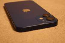 iPhone 12 mini... w ładnym stanie ale z nie działającym FaceId
