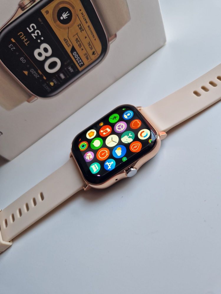 Smartwatch beżowy