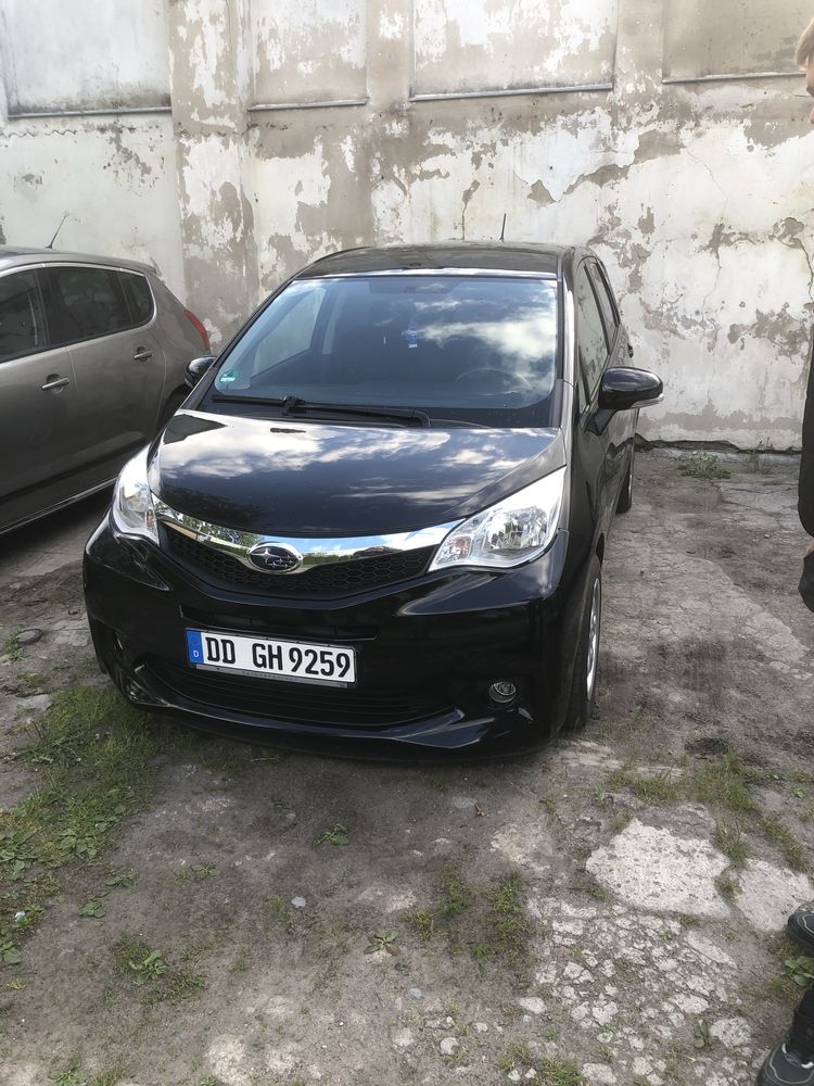 Subaru Trezia Toyota verso S