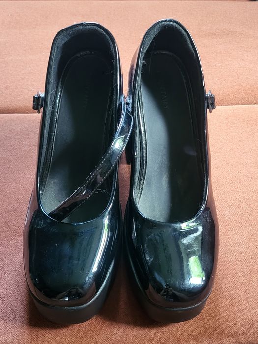 Nowe buty na grubym obcasie i koturnie rozm. 38