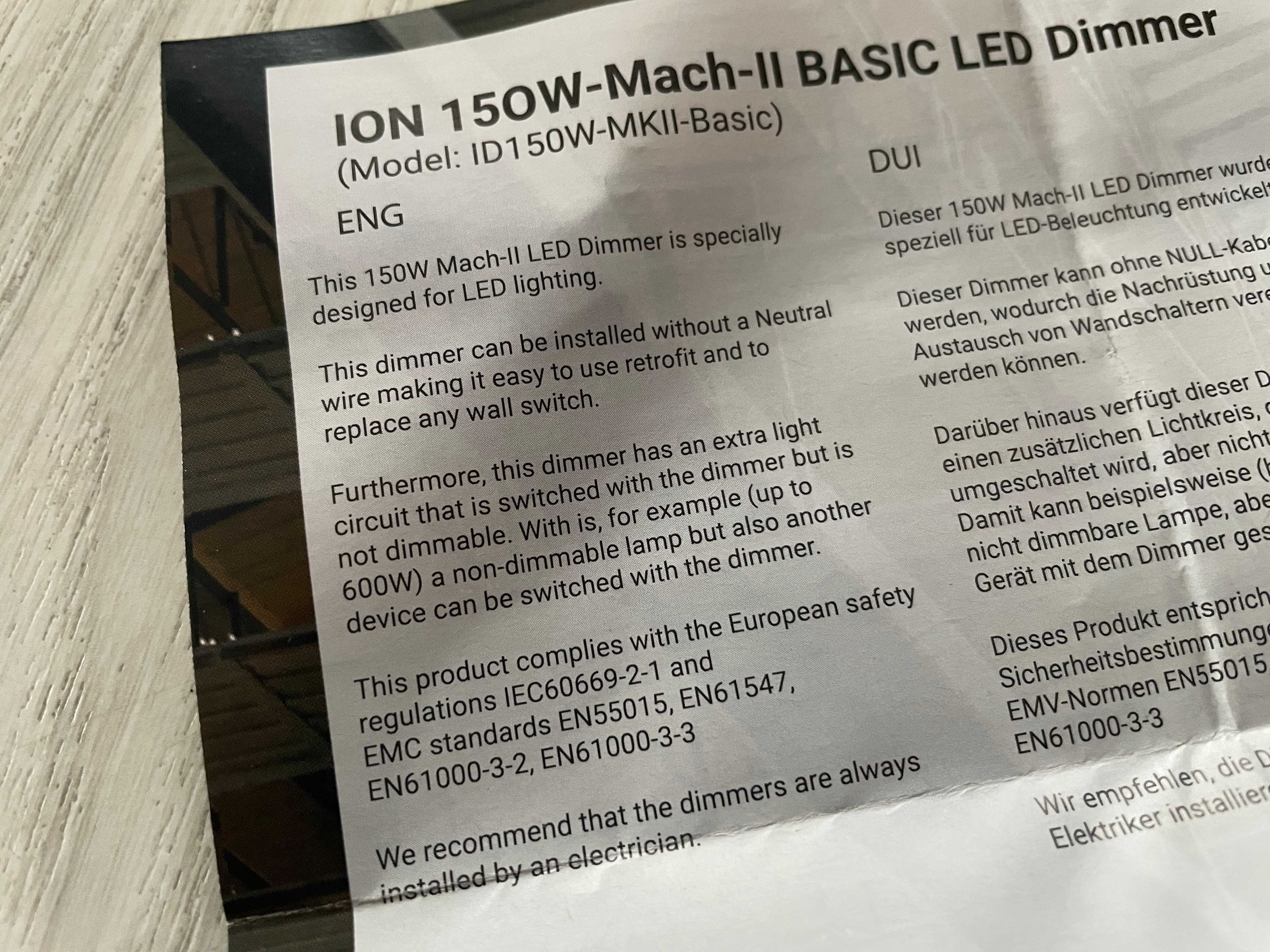 ION INDUSTRIES Uniwersalny Sciemniacz LED 150W MKII - 90.100.010.