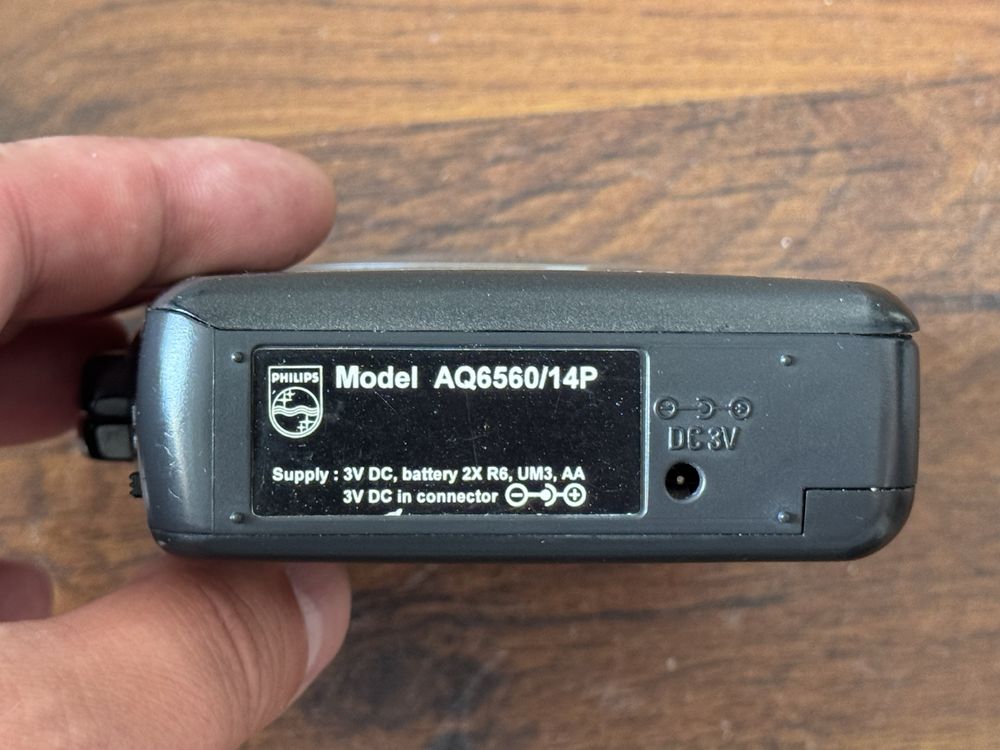 Walkman Philips z radiem AQ 6560, sprawny, po wymianie paska.