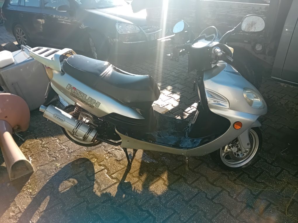 Moto 125 para venda como nova