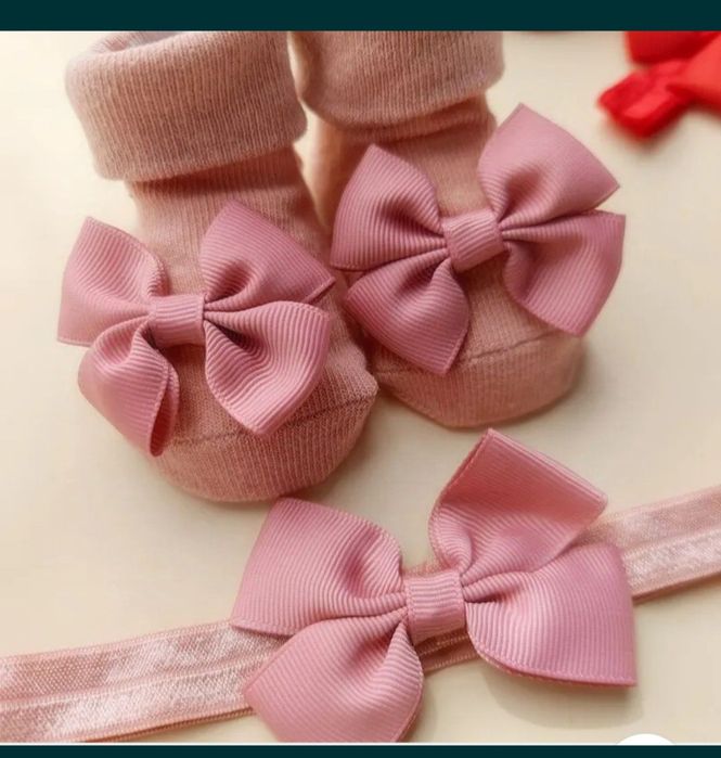 Zestaw opaska i skarpetki dla dziewczynki sesja nowe