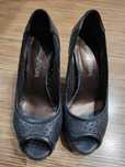 Sapatos pretos de senhora em pele, T35 (salto alto)