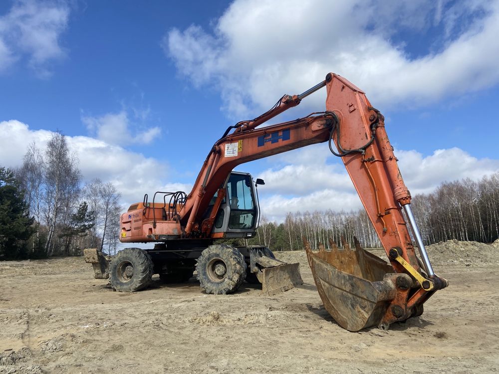 Koparka Hitachi FH 150.W 1999