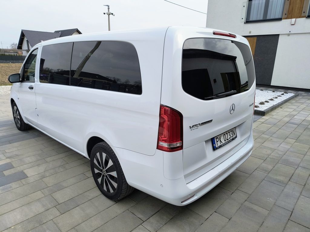 Wynajem Mercedes Vip Vito Tourer automat bus 9 osobowy nowe auta