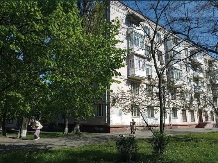 1к квартира на Вишгородській