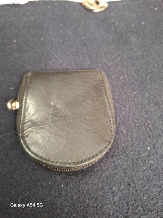 Porta moedas em pele