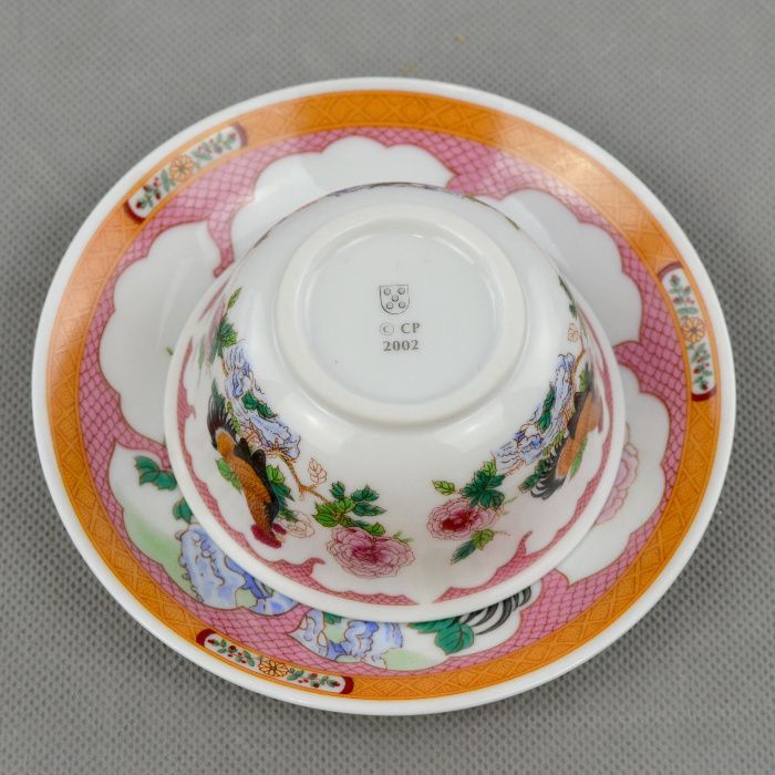 Taça e pires em porcelana - Reprodução de Companhia das Índias n4