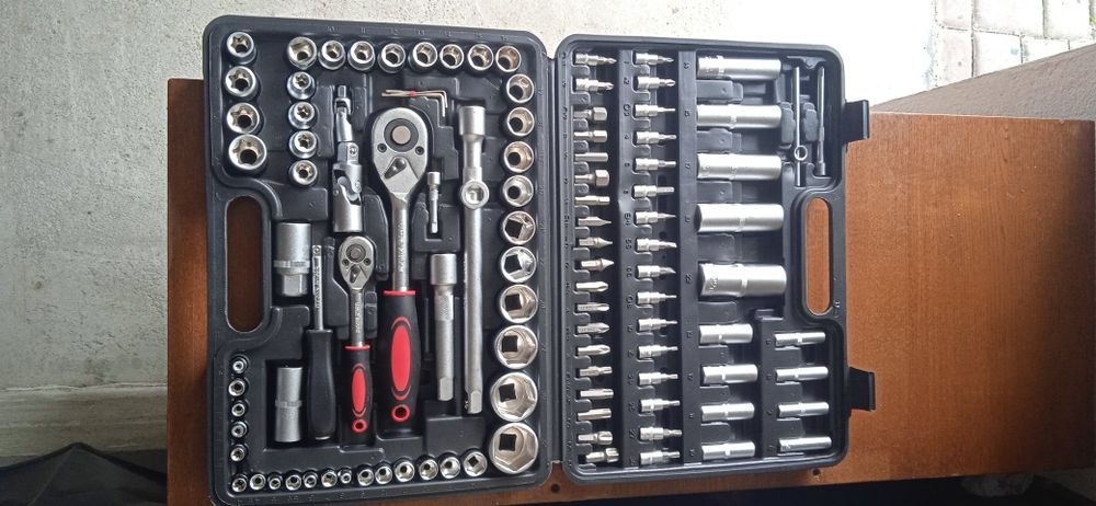 Набір інструментів 108