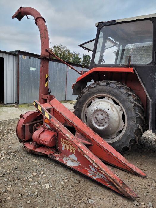 Sieczkarnia jednorzędowa do kukurydzy Kemper