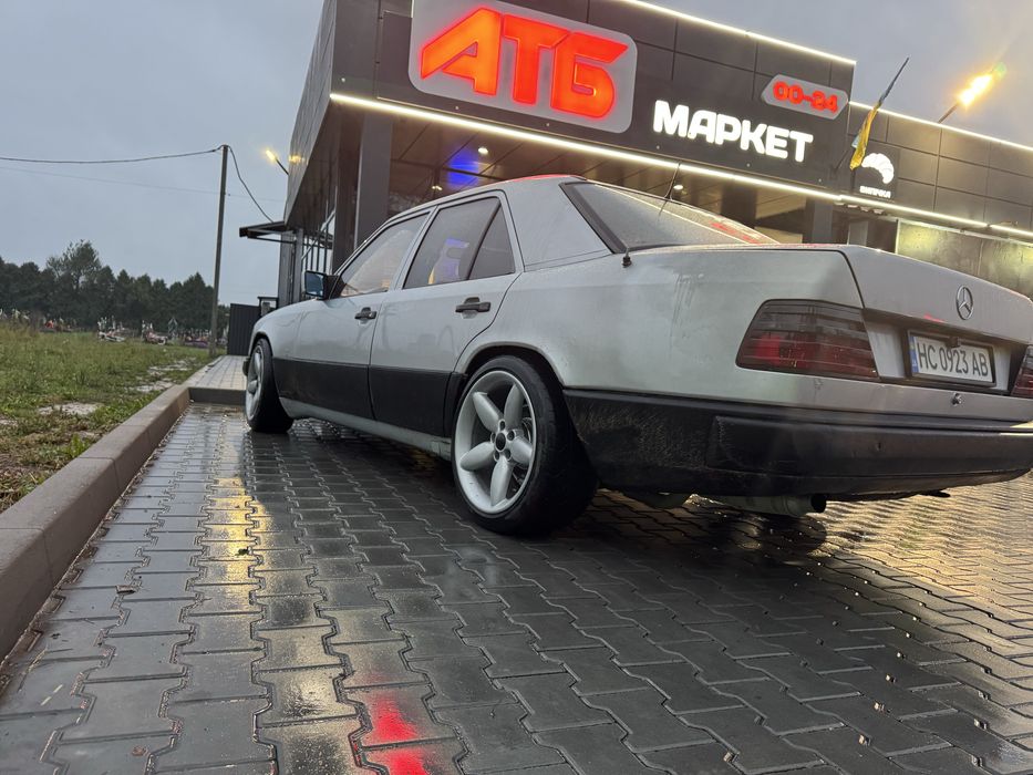 W124 ослужеге , багато всього зроблено