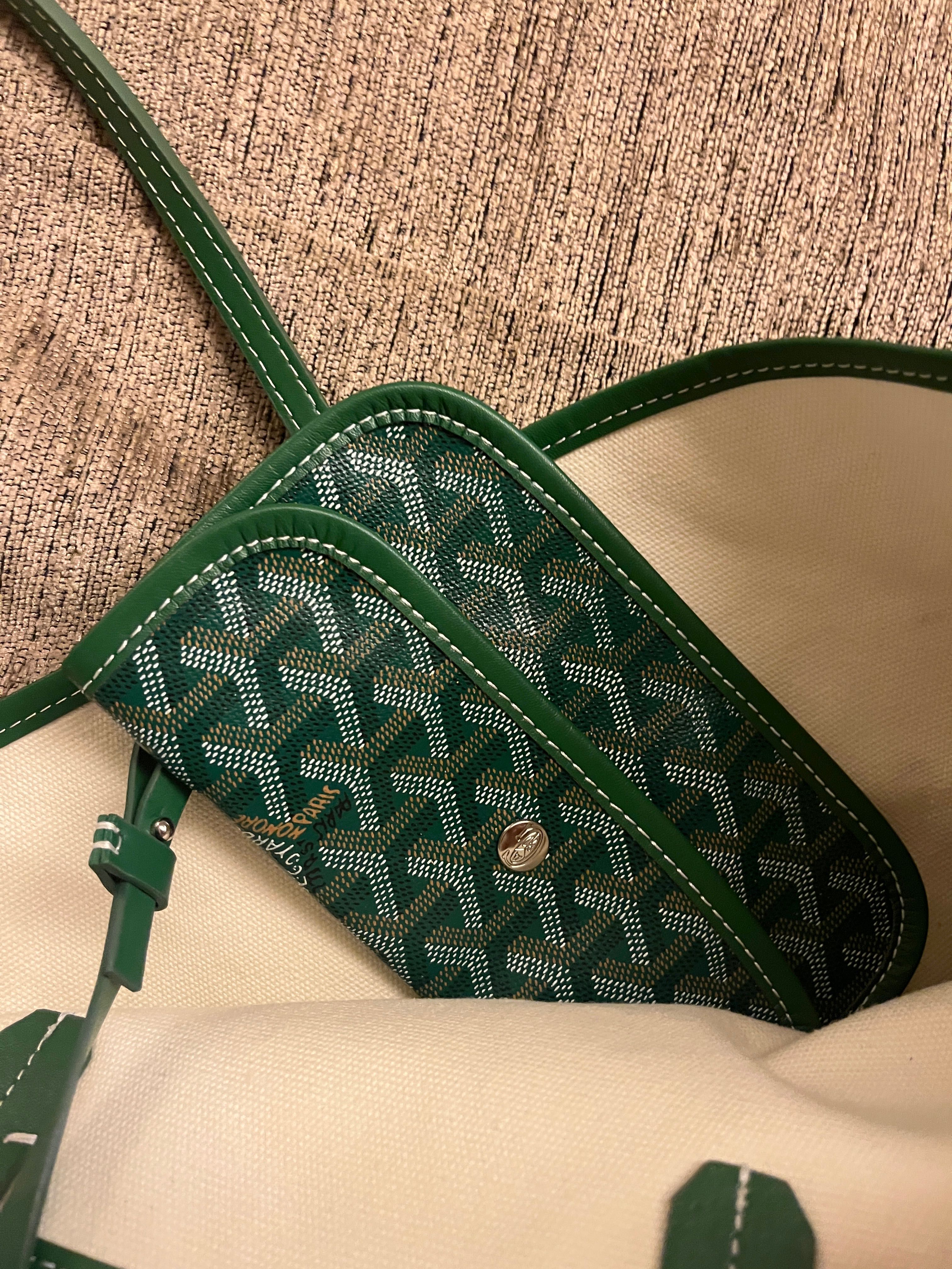 Mala nova Goyard