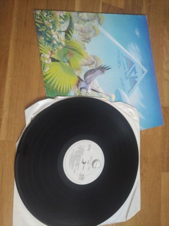 Vinyl winyl alpha asia 1983