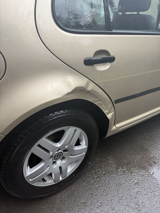 Volkswagen Golf 4