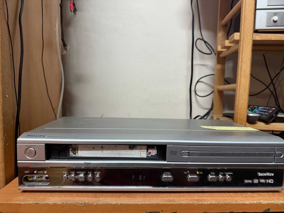 Magnetowid VHS Philips DVP620VR  VHS/DVD Combo hi-fi stereo