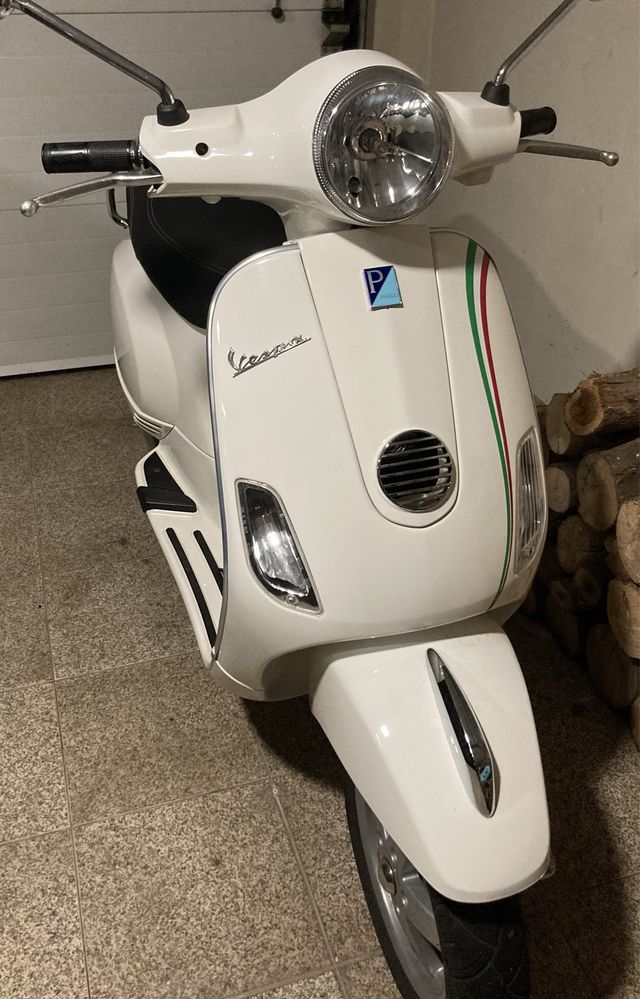 Vespa Lx Primavera 125 CC