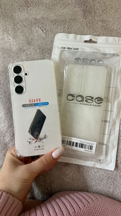 чохли на Samsung Galaxy S24 FE