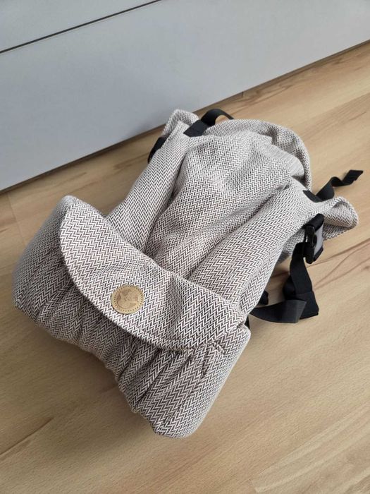 WYSYŁKA 0 ZŁ ! NOWE Nosidło LennyLamb LennyLight - Mała Jodełka Almond