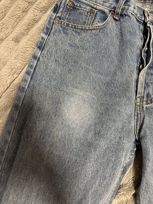 Жіночі джинси Levis