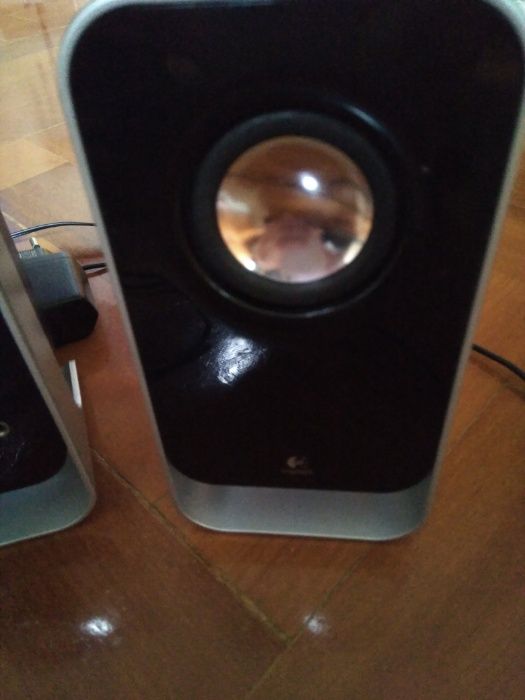 Logitech Speakers64584418134529122