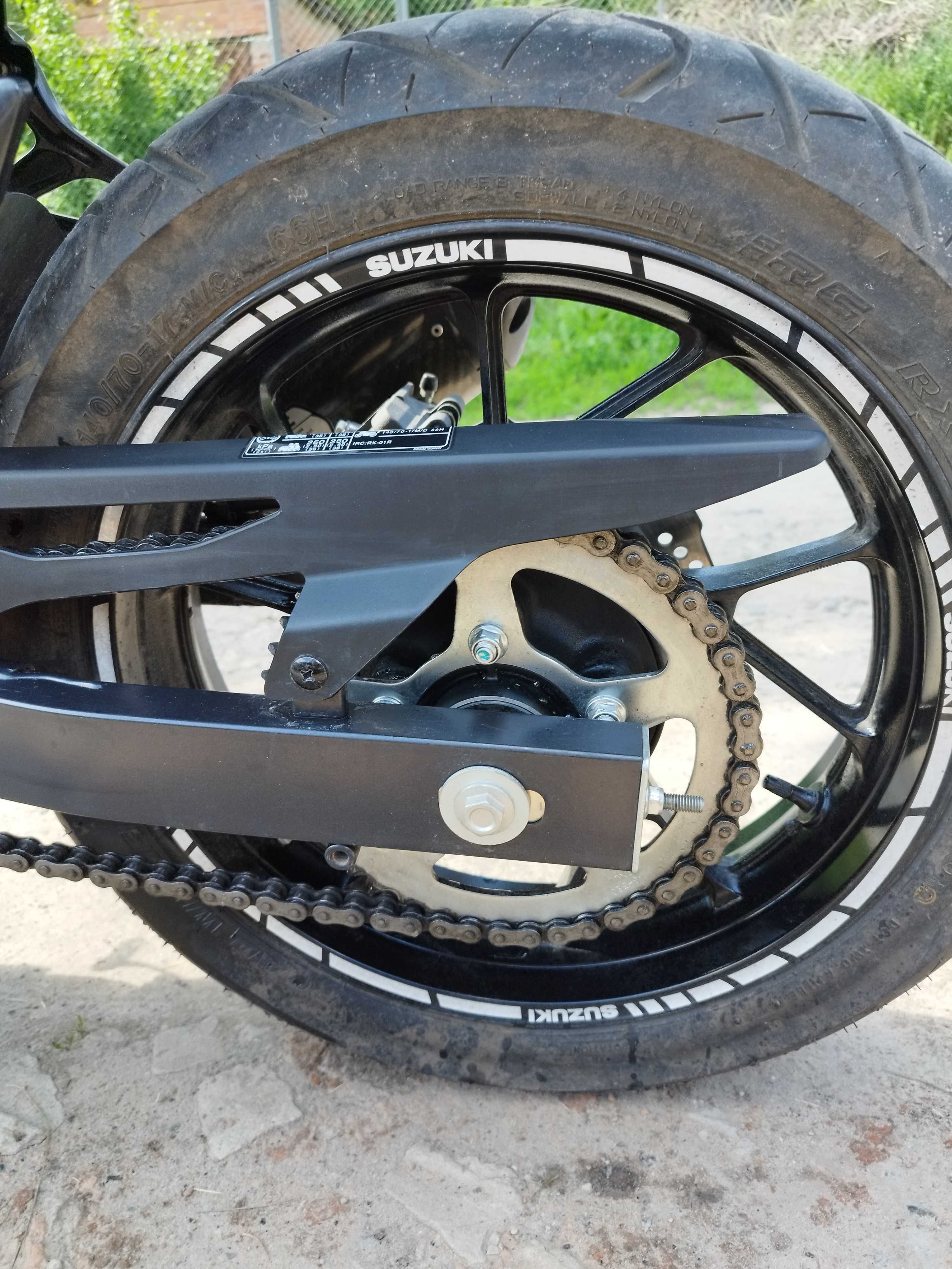 Suzuki GSX250R 2023 ABS