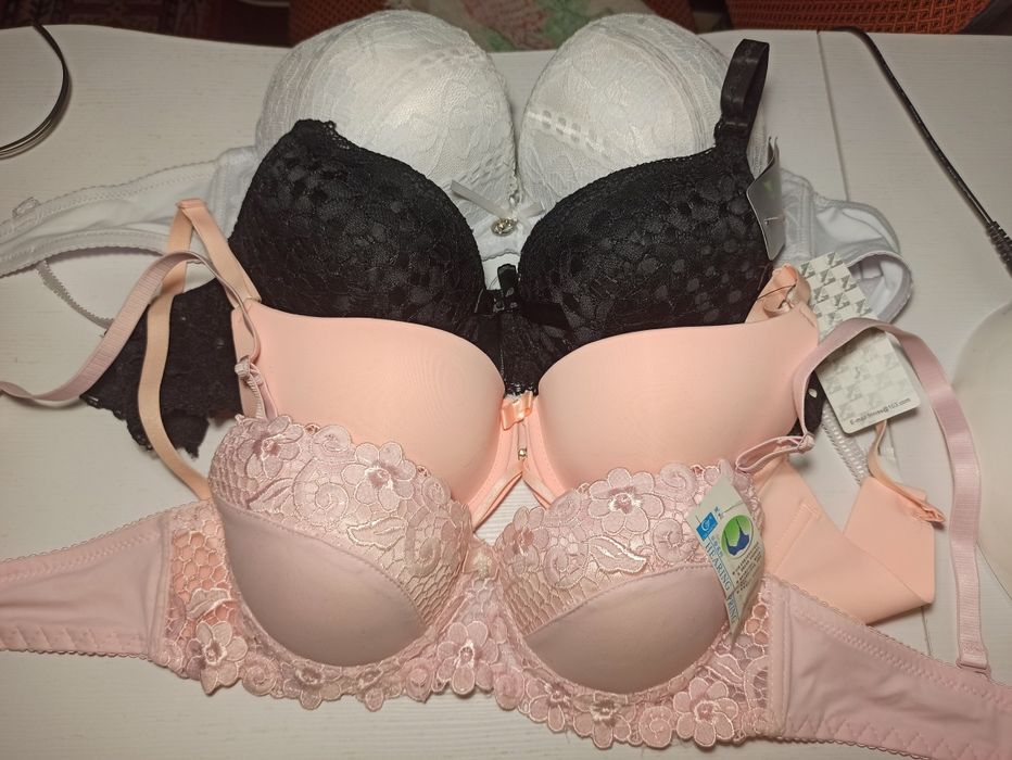 Бюстгальтер персик, чорний, рожевий