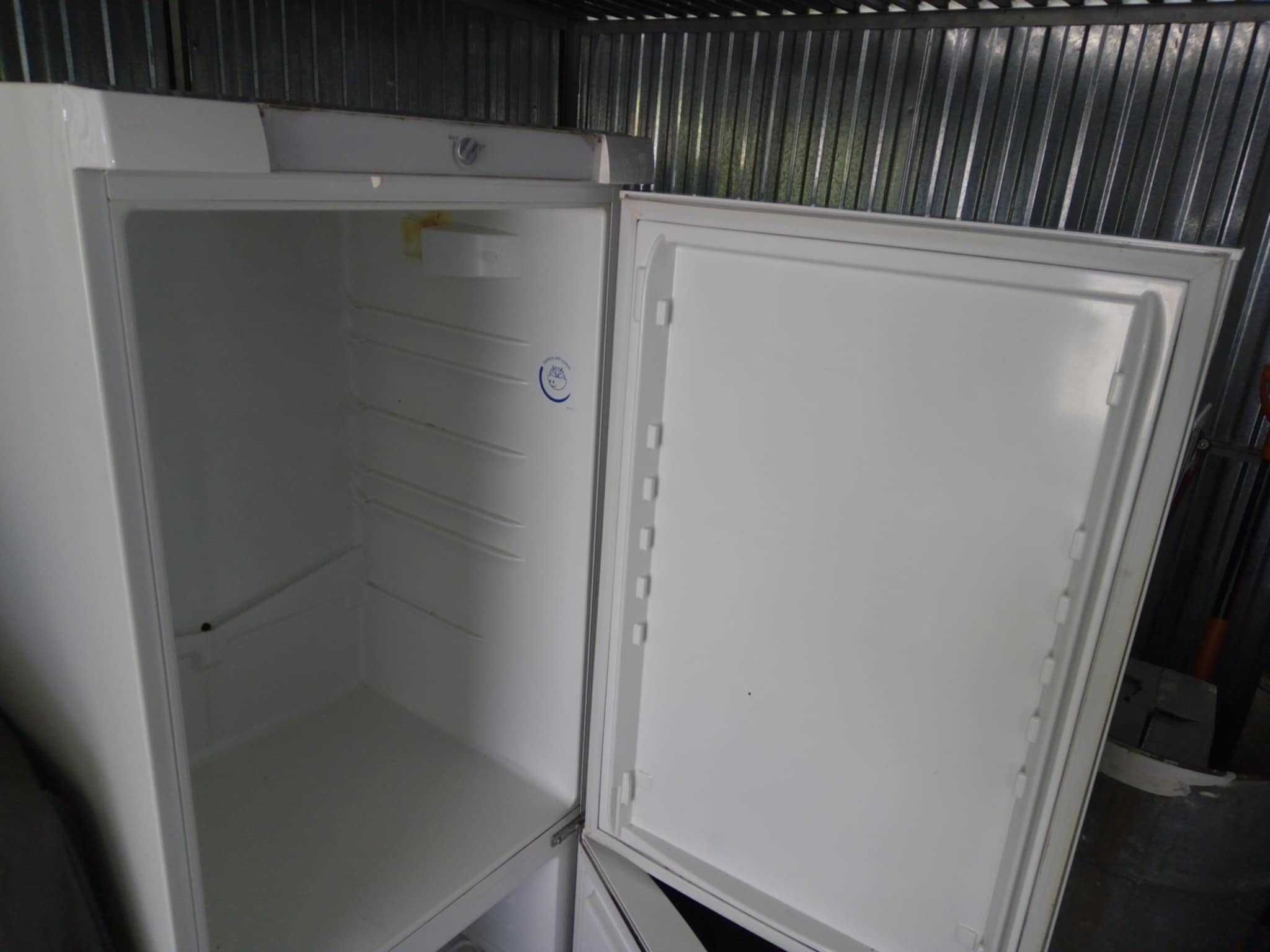 Lodówka Electrolux ERB2941 lodówko zamrażarka chłodziarka 155cm x 60cm