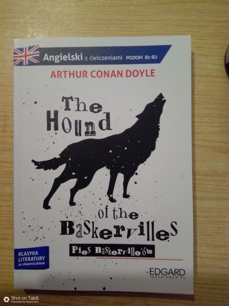 Arthur Conan Doyle "The hound of the Baskervilles"