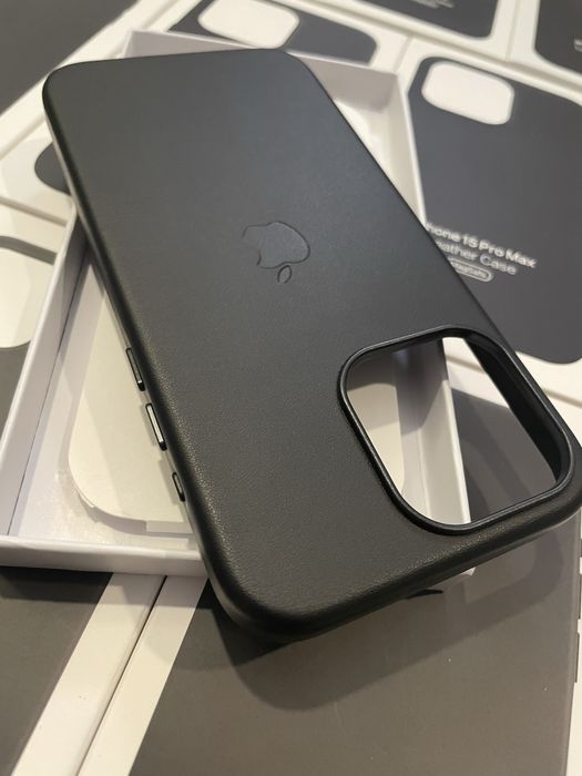 Capa em pele iPhone 15 Pro Max - MagSafe - Preto -